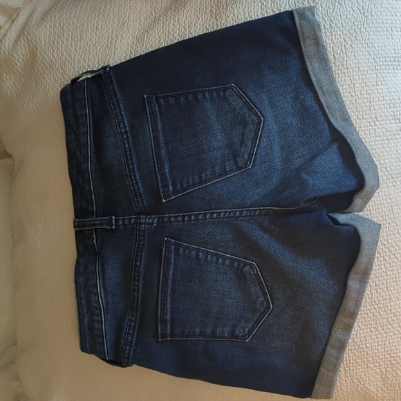 Universal Thread jean shorts 2 26 - Picture 2 of 3